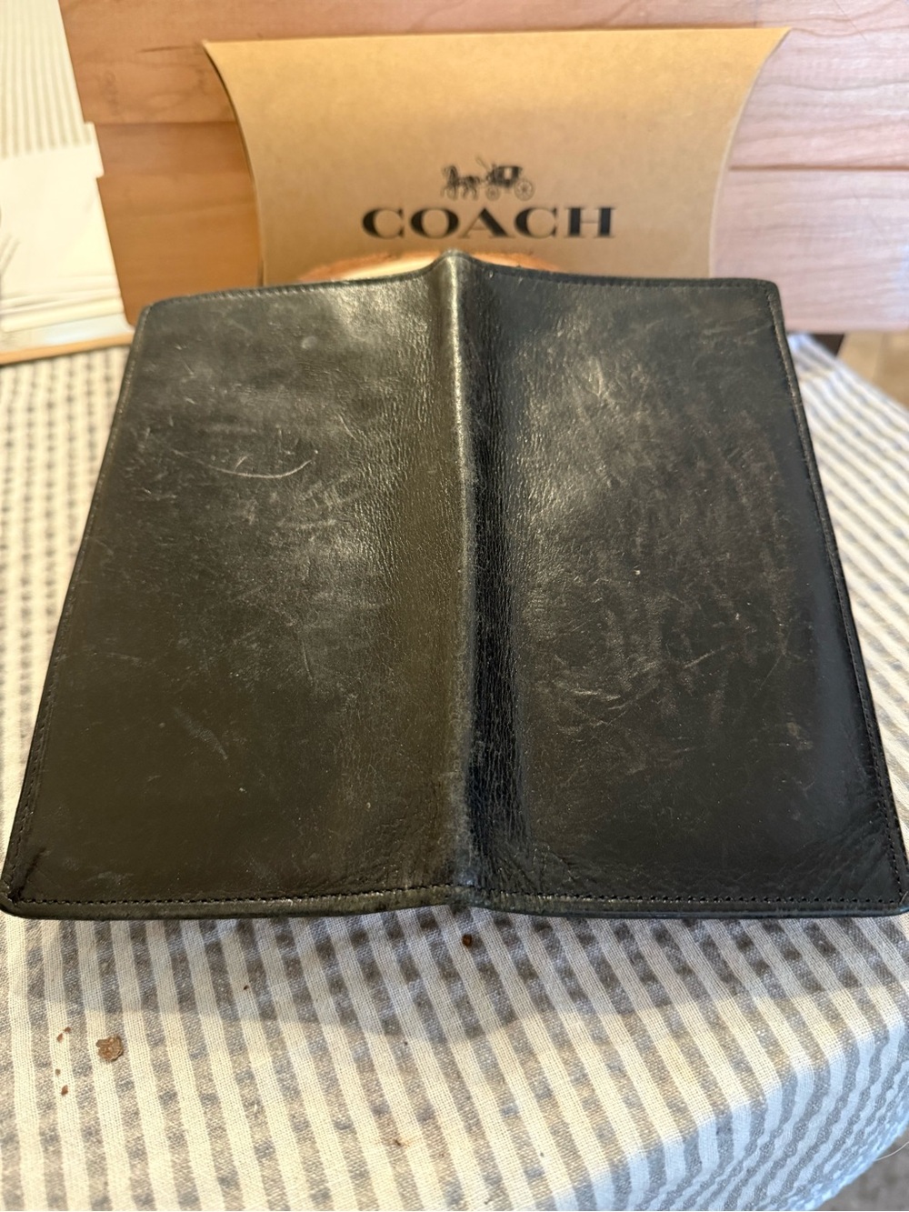 Coach Black Leather Long Wallet with Card Slots - Picture 2 of 9